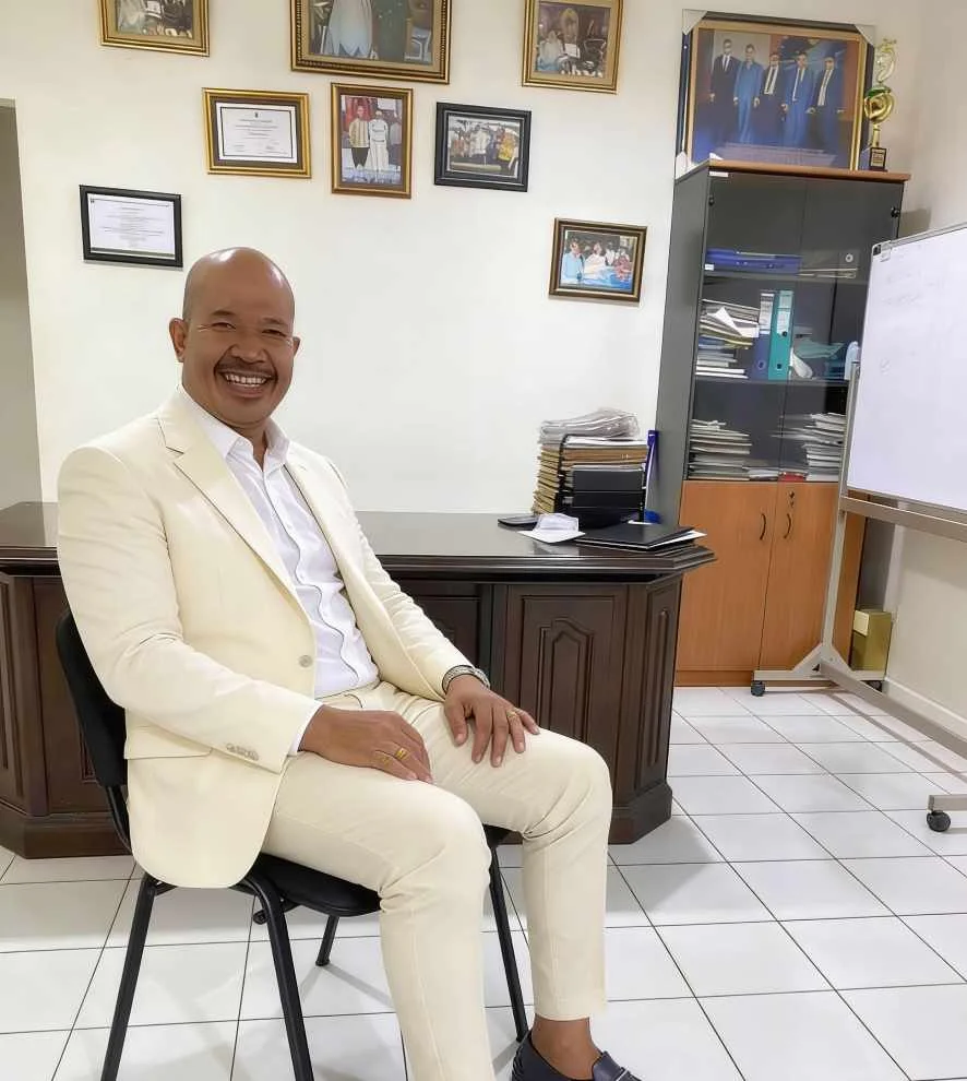 Alam P Simamora SH MH